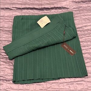 Zara Emerald Ribbed Midi Skirt